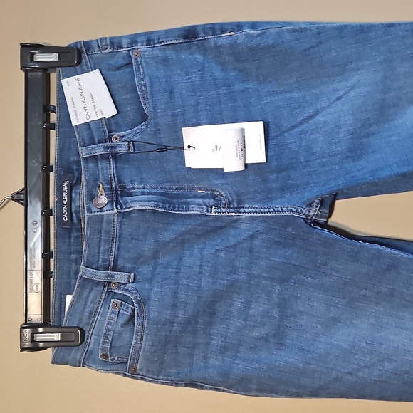 NWT Calvin Klein Skinny Jeans - Picture 4 of 13